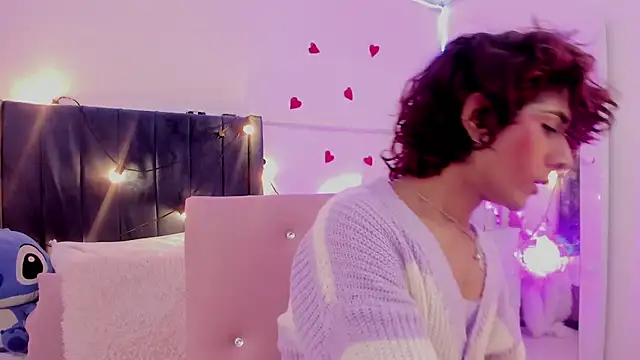 CamiloDoumit online show from February 2025 11:14:02 PM