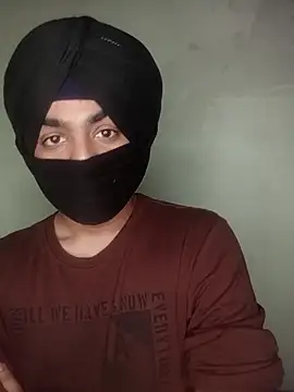 Snapshot of weeif chatting on November 2025 04:29:02 PM weeif online show from November 2025 04:29:02 PM