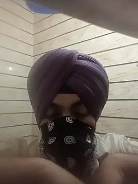 Snapshot of weeif chatting on April 2026 08:25:02 PM weeif online show from April 2026 08:25:02 PM