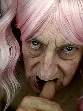 Snapshot of patti-cumdump chatting on December 2024 10:54:01 AM patti-cumdump online show from December 2024 10:54:01 AM