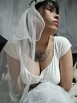Baela Yun online show from August 2026 08:33:01 PM