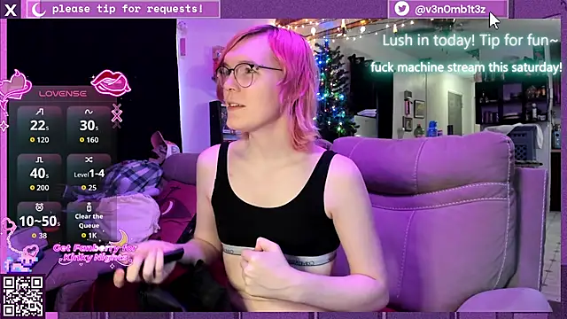 Snapshot of v3n0mb1t3z chatting on December 2025 09:09:01 PM v3n0mb1t3z online show from December 2025 09:09:01 PM