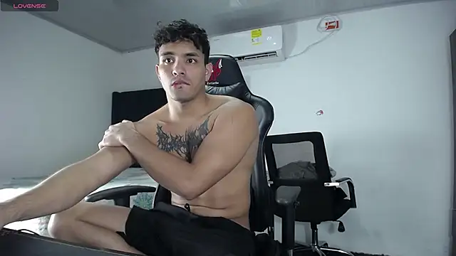 man dur07 online show from December 2024 10:44:02 PM