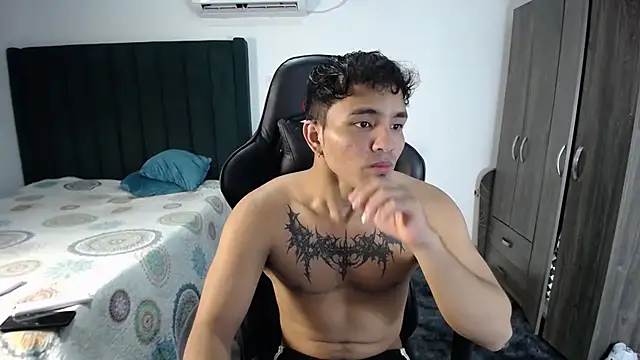 man dur07 online show from February 2025 08:55:01 PM