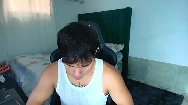 man dur07 online show from April 2026 08:00:02 PM