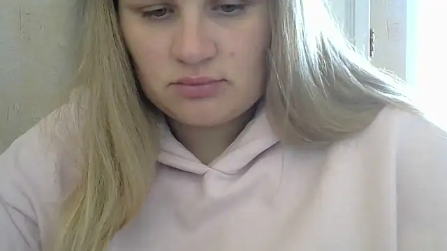 Snapshot of Honeydew-Waves chatting on October 2025 08:05:02 AM Honeydew-Waves online show from October 2025 08:05:02 AM