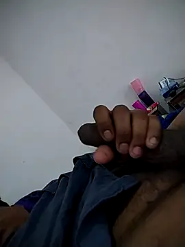 rleon998 online show from July 2026 01:39:02 PM