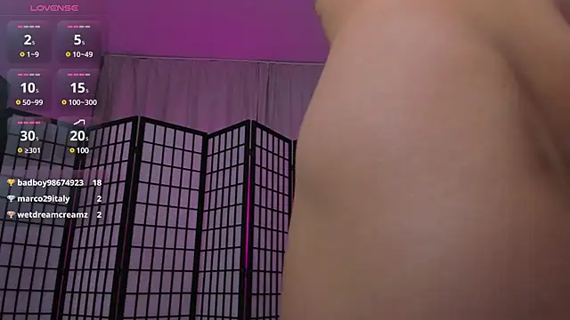 Snapshot of SinCityLiz chatting on January 2025 08:26:02 PM SinCityLiz online show from January 2025 08:26:02 PM