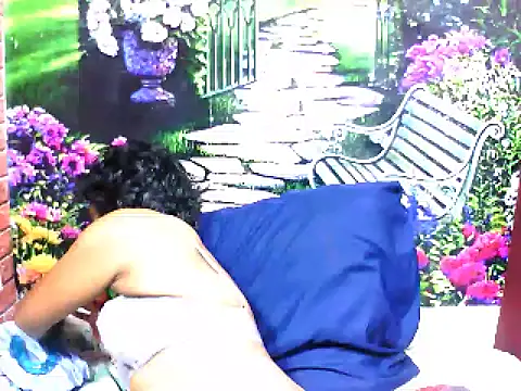 indianCherryPie online show from March 2025 09:25:02 PM