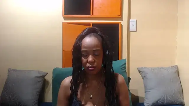 Snapshot of AssSeductress43 chatting on October 2025 01:35:01 AM AssSeductress43 online show from October 2025 01:35:01 AM