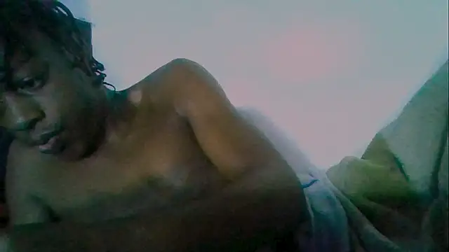 Snapshot of LarryCollin chatting on February 2025 01:20:01 PM LarryCollin online show from February 2025 01:20:01 PM