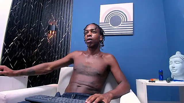 Snapshot of LarryCollin chatting on February 2025 07:41:01 AM LarryCollin online show from February 2025 07:41:01 AM