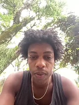 Snapshot of LarryCollin chatting on February 2025 05:14:01 PM LarryCollin online show from February 2025 05:14:01 PM