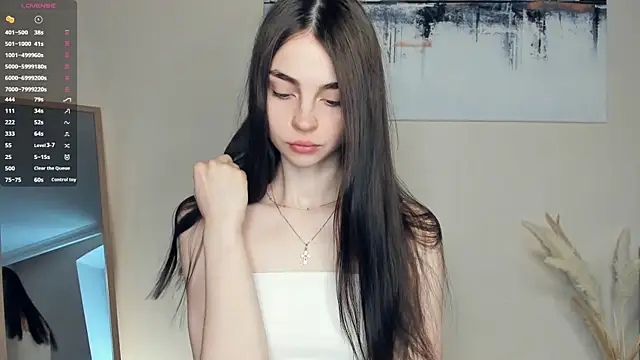 MaryJacksoon online show from June 2026 07:47:02 AM