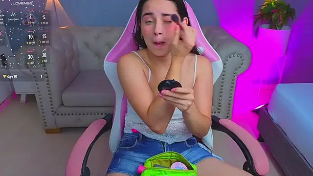 angelica dymond online show from December 2025 12:32:01 PM