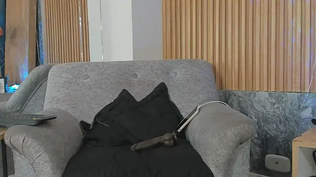 vallenope 11 online show from February 2025 03:04:02 PM