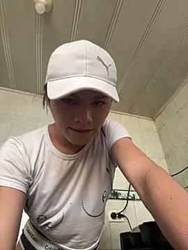 giuliana andrade online show from December 2024 04:32:02 PM