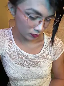 giuliana andrade online show from December 2024 04:21:02 PM