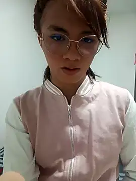 giuliana andrade online show from February 2025 12:49:02 PM