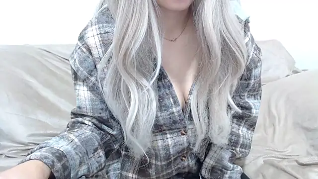 Snapshot of _kitty_Rose_ chatting on December 2025 04:42:02 AM kitty Rose online show from December 2025 04:42:02 AM