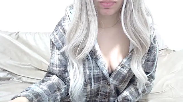 Snapshot of _kitty_Rose_ chatting on January 2026 03:23:01 AM kitty Rose online show from January 2026 03:23:01 AM