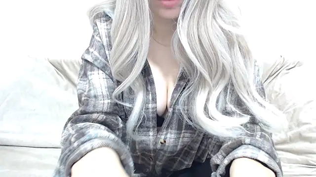 Snapshot of _kitty_Rose_ chatting on February 2026 03:11:02 AM kitty Rose online show from February 2026 03:11:02 AM