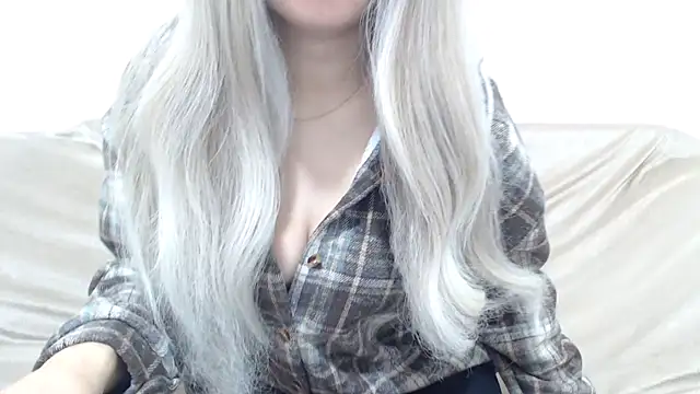 Snapshot of _kitty_Rose_ chatting on February 2026 03:27:01 AM kitty Rose online show from February 2026 03:27:01 AM