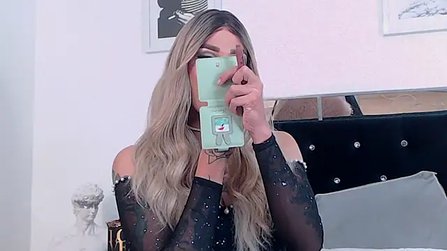 Snapshot of ZikaruRichie chatting on March 2025 01:56:01 AM ZikaruRichie online show from March 2025 01:56:01 AM