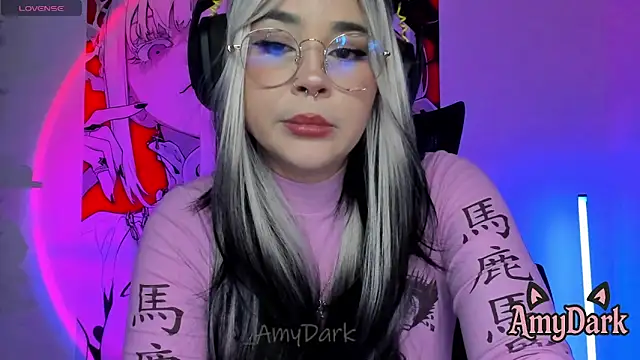  AmyDark online show from May 2026 09:33:01 PM