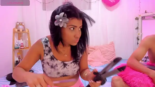 catalina and roger online show from March 2025 07:02:01 AM