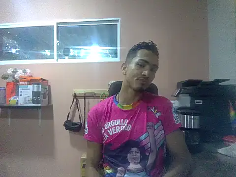 jeremy scott online show from September 2025 01:56:01 PM