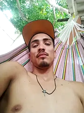 jeremy scott online show from September 2025 07:50:01 PM