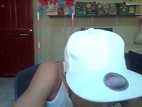 jeremy scott online show from February 2026 08:59:01 PM