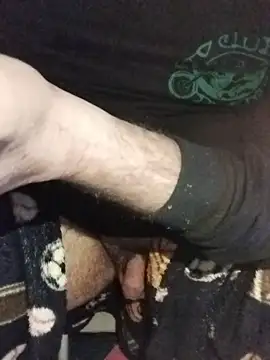 Leocesar37 online show from October 2025 06:57:01 AM