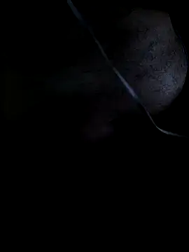 Leocesar37 online show from May 2026 04:25:01 PM