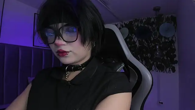 Kitty Gang online show from May 2026 01:25:02 AM