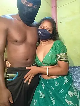 indiancouple09 online show from August 2026 10:00:02 PM