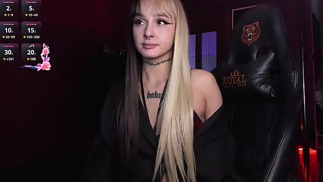 MilaAsh online show from December 2024 10:44:02 AM