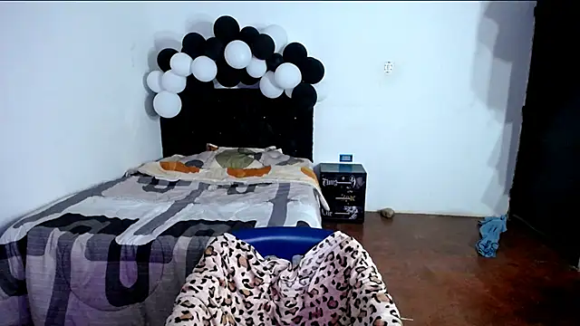 Snapshot of freddy_romas chatting on October 2025 12:30:02 AM freddy romas online show from October 2025 12:30:02 AM