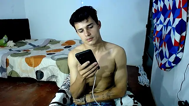 Snapshot of freddy_romas chatting on February 2026 06:50:01 PM freddy romas online show from February 2026 06:50:01 PM
