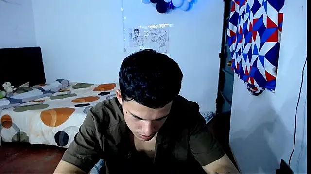 Snapshot of freddy_romas chatting on February 2026 02:53:02 AM freddy romas online show from February 2026 02:53:02 AM