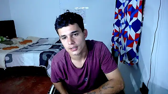Snapshot of freddy_romas chatting on March 2026 04:25:01 PM freddy romas online show from March 2026 04:25:01 PM