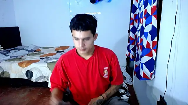 Snapshot of freddy_romas chatting on March 2026 01:35:02 AM freddy romas online show from March 2026 01:35:02 AM