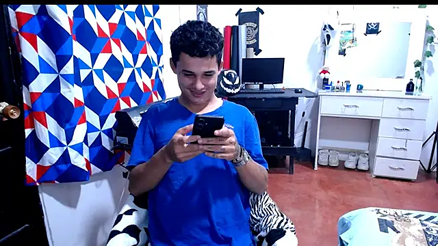 Snapshot of freddy_romas chatting on March 2026 01:54:01 AM freddy romas online show from March 2026 01:54:01 AM
