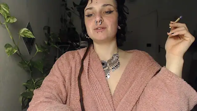 kinkyspirali online show from February 2026 09:37:02 PM