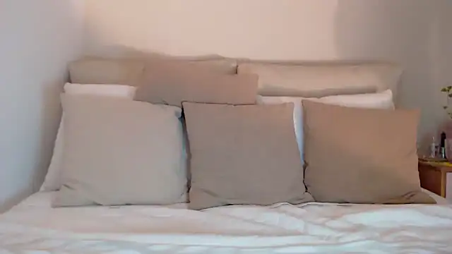 Snapshot of Gia_Ferh chatting on September 2025 01:49:02 AM Gia Ferh online show from September 2025 01:49:02 AM