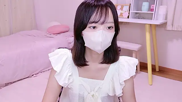 Snapshot of HANApipi chatting on September 2025 11:11:01 AM HANApipi online show from September 2025 11:11:01 AM