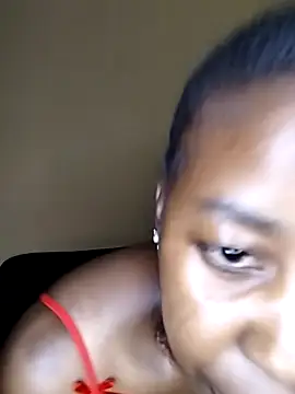 queenbboobs online show from October 2025 10:34:02 PM