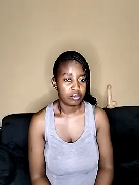 queenbboobs online show from October 2025 07:10:02 PM