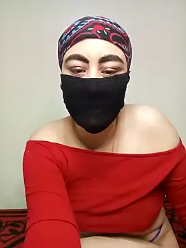 Snapshot of Lalou chatting on January 2025 11:52:01 AM Lalou online show from January 2025 11:52:01 AM